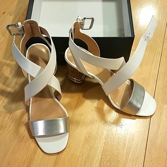 Tommy Hilfiger Shoes - Tommy Hilfiger Sadah Metallic Silver White block heel sandals 7.5‎